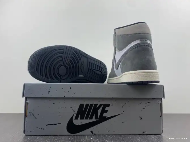 1 DZ5485-051 OG Retro High Washed Black Jordan 0420